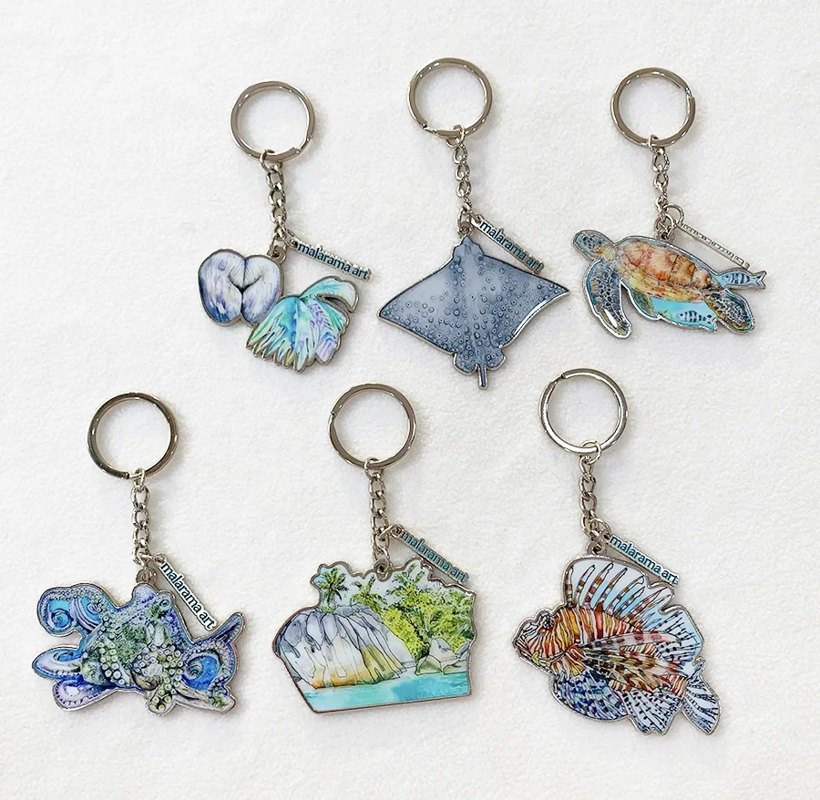 Custom Printed Acrylic Shaking Charms Metal Key Chains Car Keychain Anime Accessories Key Ring Keychain Accessories Sasuke