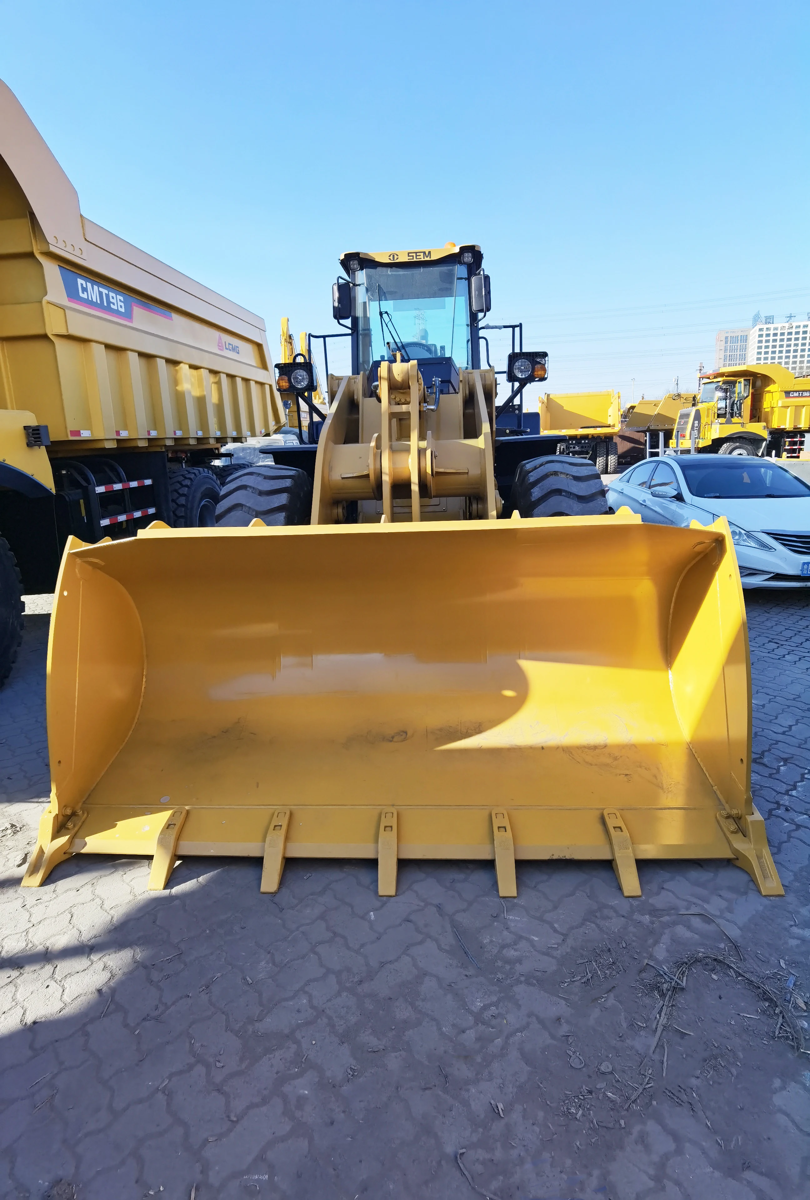 Chinese Famous Brand SEM656D 5 tons Wheel Tractor Loader