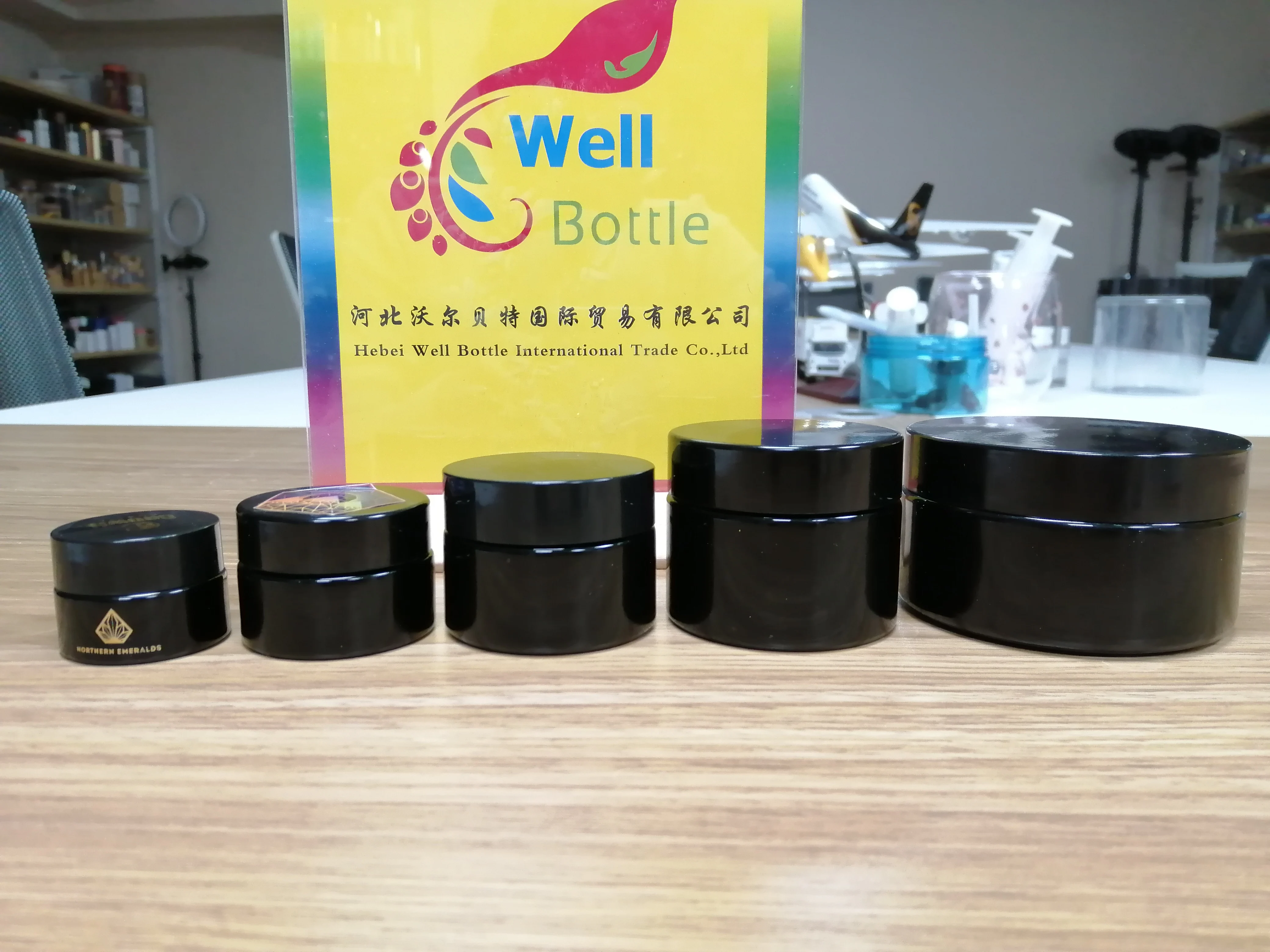 violet 10 15 30 ml 50 60 100 ml empty essential oil dark violet glass dropper bottles with black dropper lid VB-134A