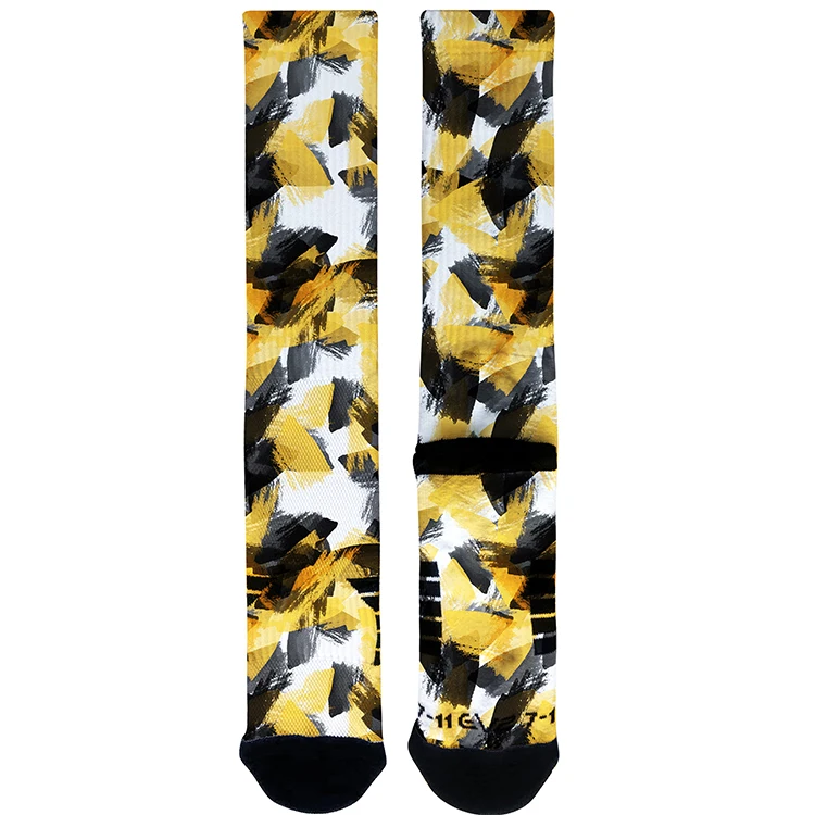 China Professional Manufacture Long Sports Socks Custom Socks