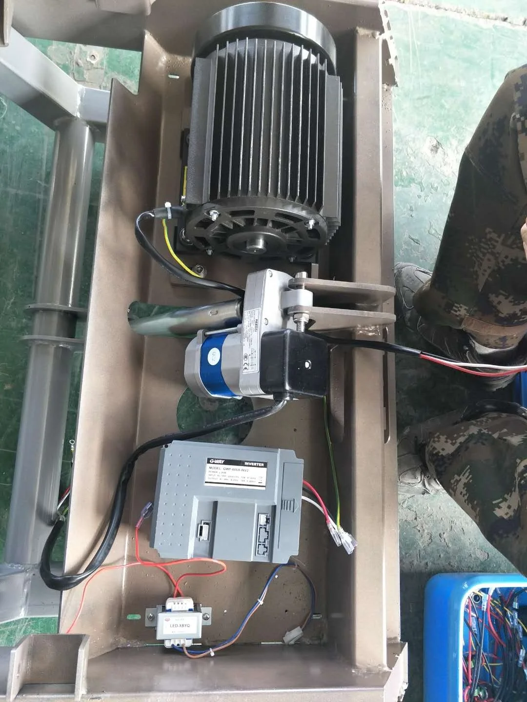 Commercial Treadmill with Heart Rate Sensor Touch Screen and TV hengqing fitness equipment Aerobic equipment treadmill