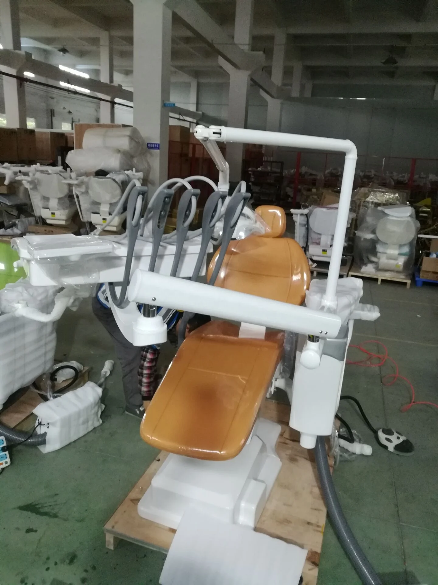 
CQ-218-A Economic Dental Chair Dental Diagnostic Instruments 