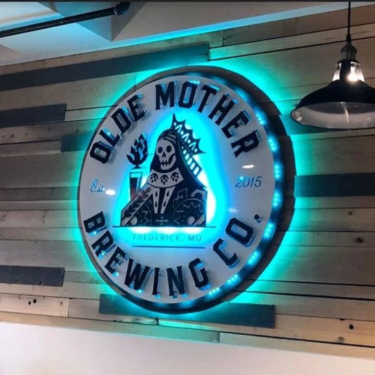 Koncept Custom Wall Side Hanging Board Circle Mounted Signboard Two Sides Led Light Box Sign For Bar Restaurant Store Signs