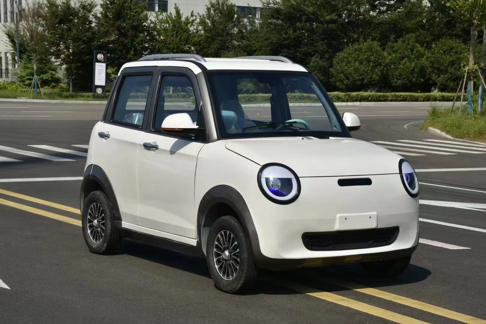 2023 mini ev car electric  cheapest china mini electric car hot-selling mini electric car 1000w 25 km
