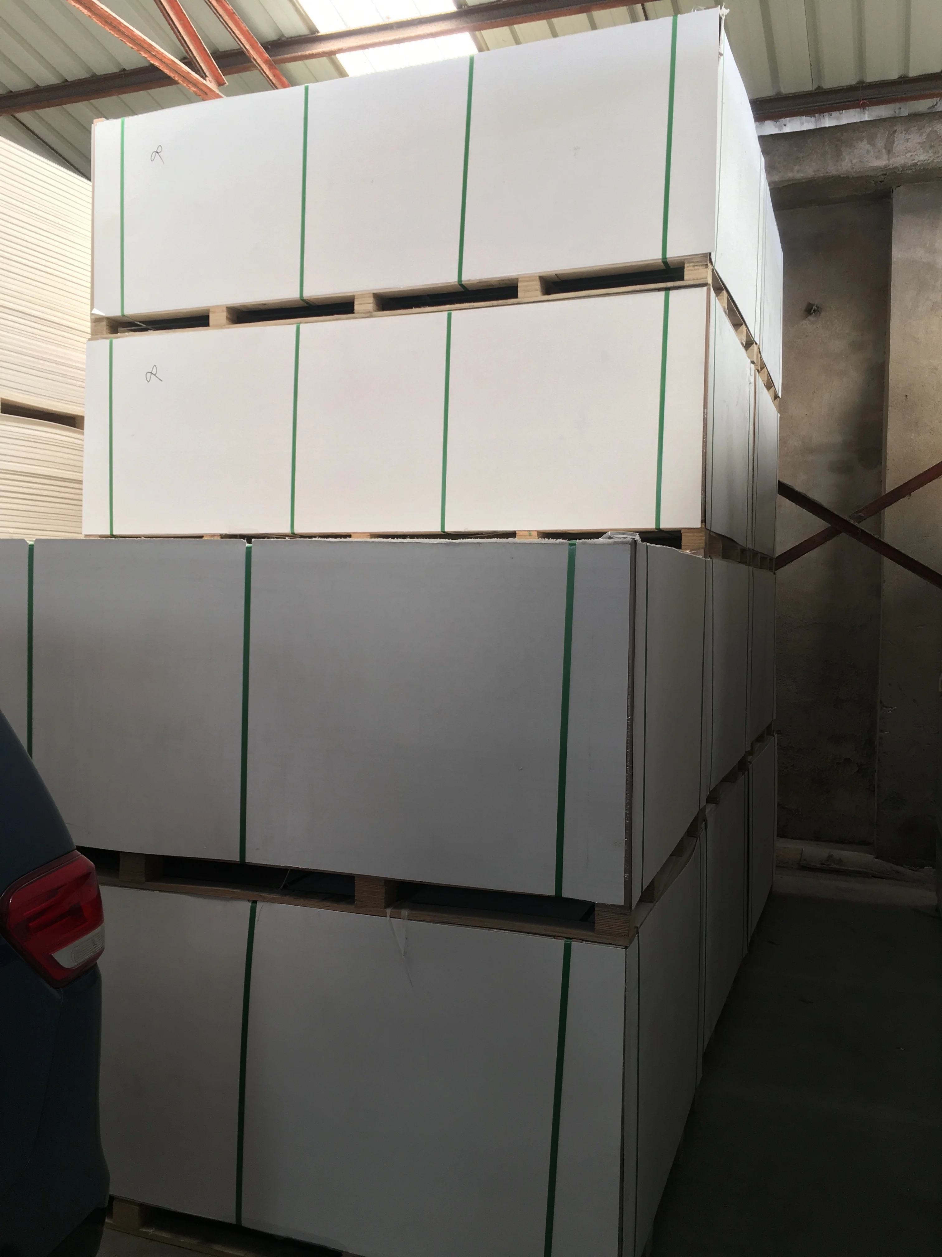 Fireproof High Strength 12mm MGO MGSO4 Sheathing Board