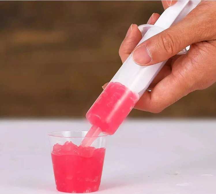 Disposable White Jello Shot Syringes With Cap