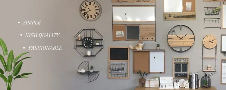 wall clock with two layers of panels