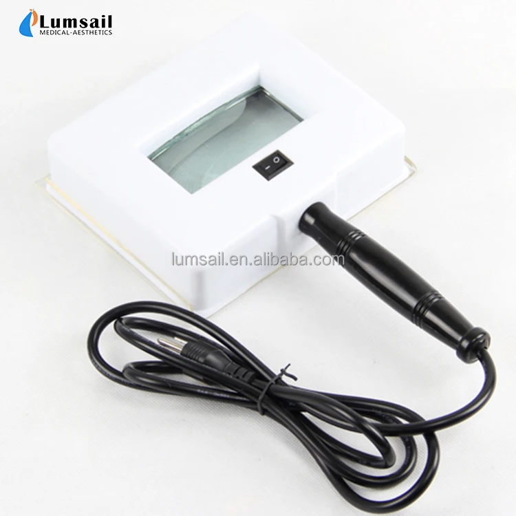 WOOD UV Dermatology Lamp For Beauty Clinics And Veterinary Clinic
