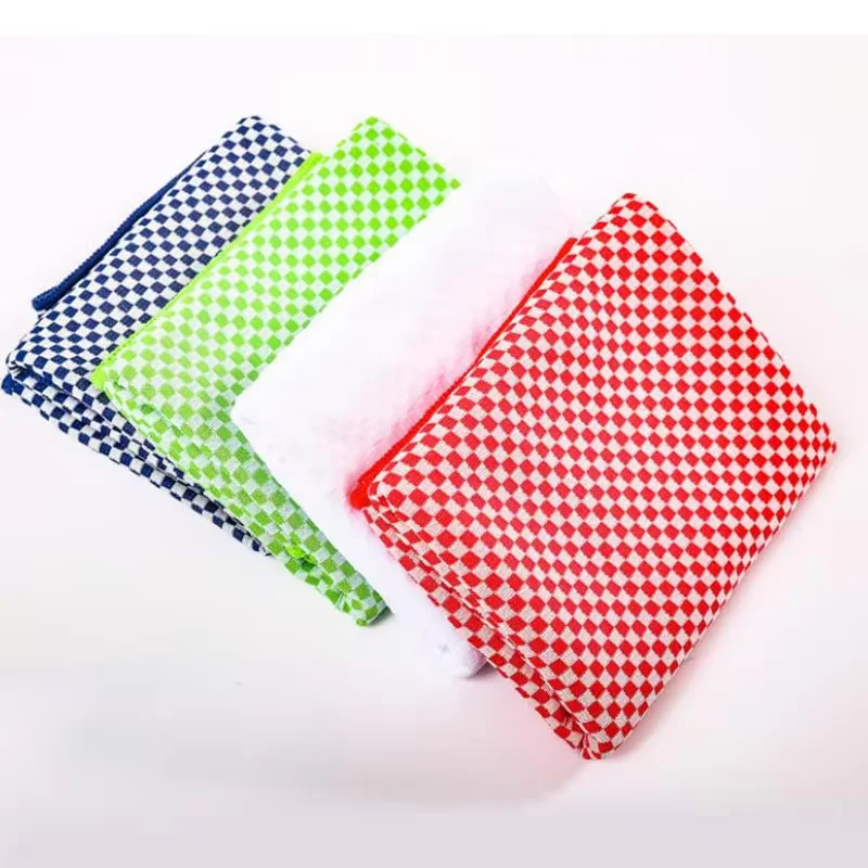 Top Quality Bamboo Charcoal Fiber Polyester Cool Sports Instant Cooling Towel