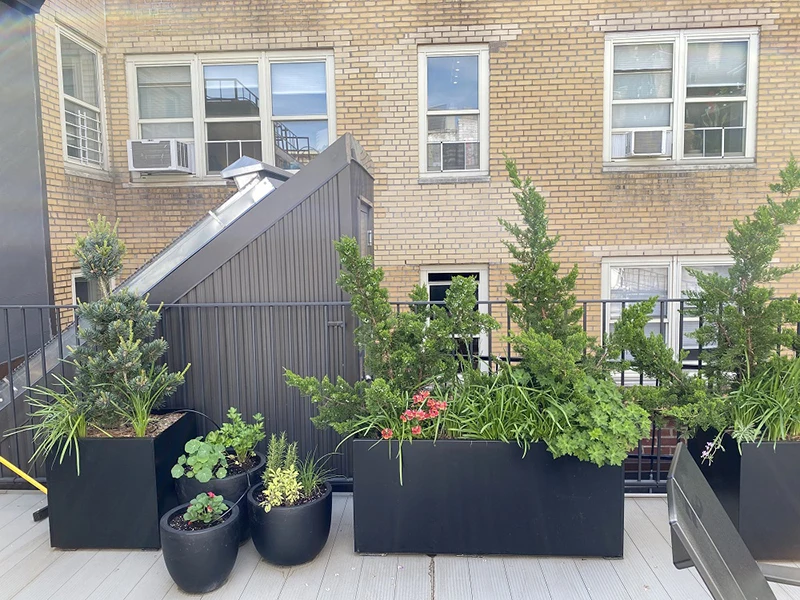 Fashionable Powder Coated Rectangular & Square Aluminum Flower Planter Box with Clean Modern Lines