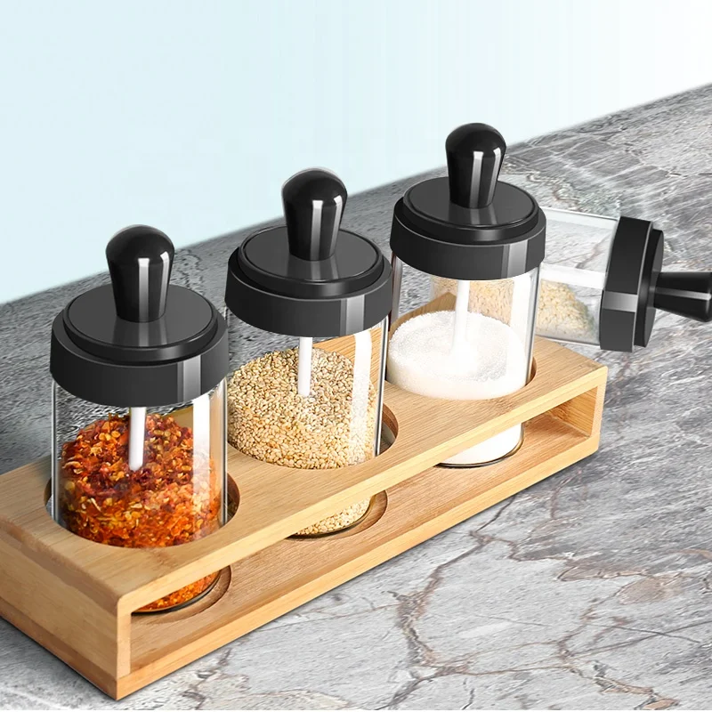 
250ml Spice Jar Salt and Pepper Bottle Moisture-proof Lid Spoon Seasoning Container Kitchen Seasoning Bottle 