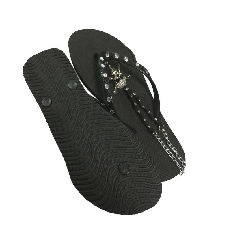 OEM summer outdoor rhinestone indoor unisex slippers PVC flip flops elastic band skull cross bone EVA foot bed crystal sandals