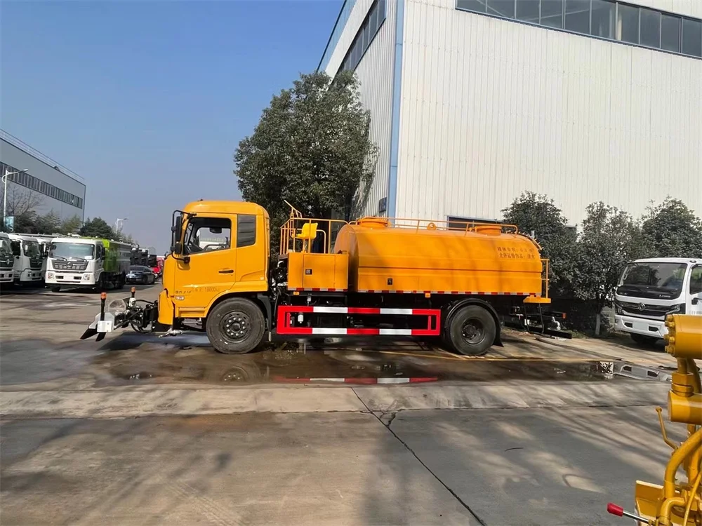 Airport Used 10 cbm High Pressure Road Street Washing Truck with Sprinkler and Spray Function