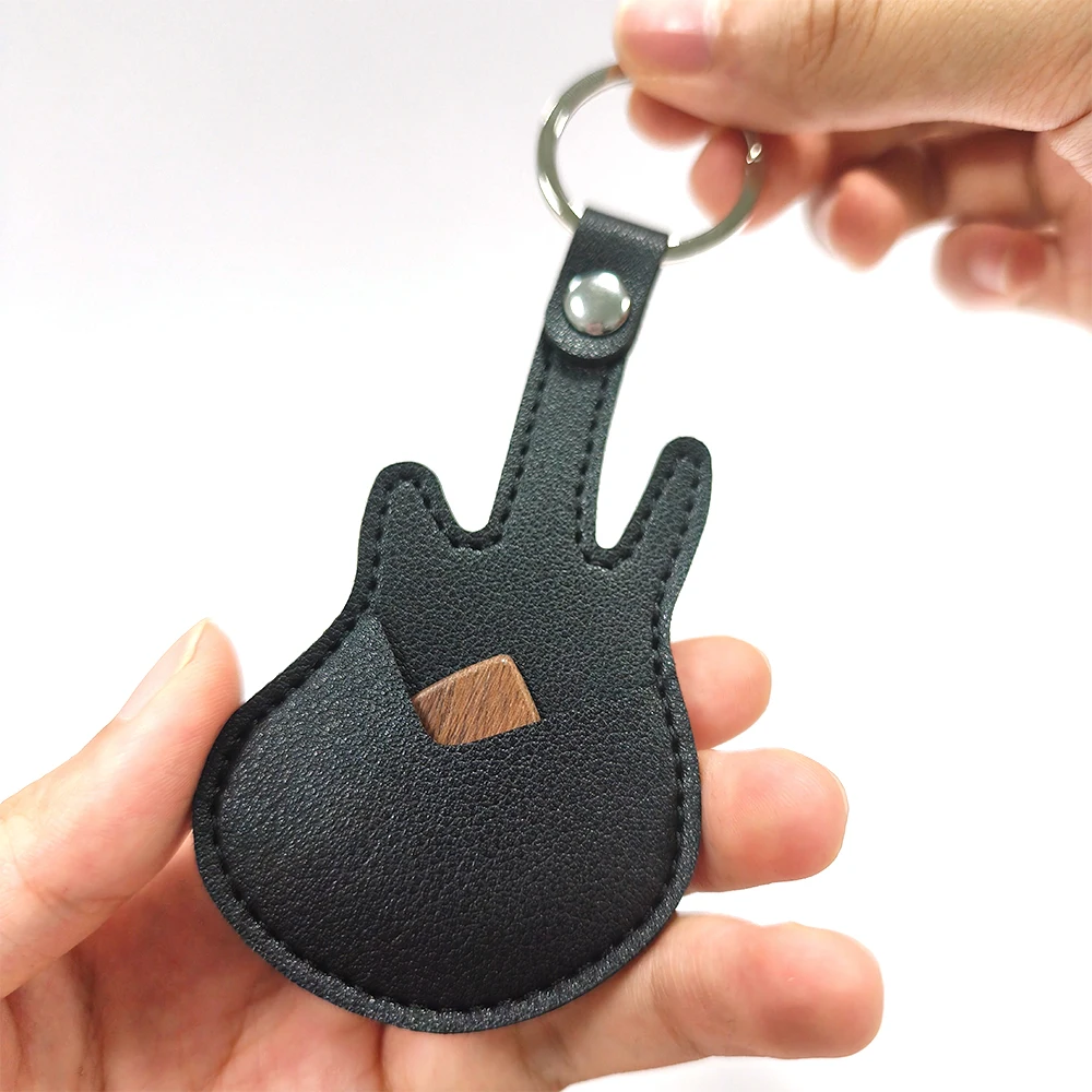 Customized logo PU Leather guitar Pick Holder Key chain Portable Guitar Pick Holder Case