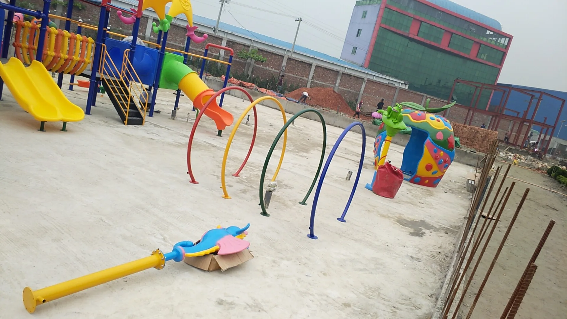QIXIN Professional Design Splash Pad Spray Water Park Equipment