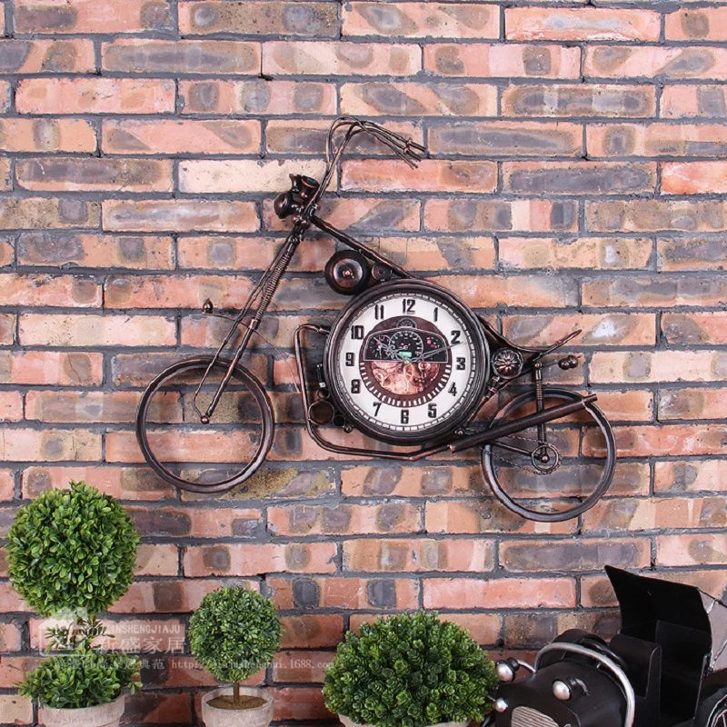 Large And Creative Wall Clock Silent Quartz Clocks Wall Household Home Decoration Accessories Modern Design Hanging Watch