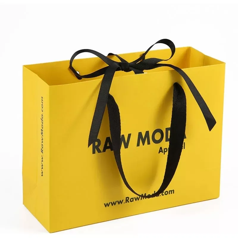 Пользовательские 230gsm художественная бумага Ювелирные изделия Косметическая обувь упаковка для одежды подарочные бумажные сумки покупок с вашим собственным логотипом