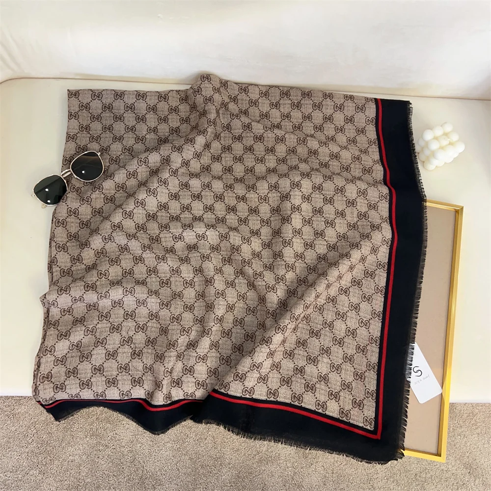 Wholesale  Cotton Scarf New Designer Printed 130x130 Wide Viscose Women Scarf Cotton Hijab Scarves