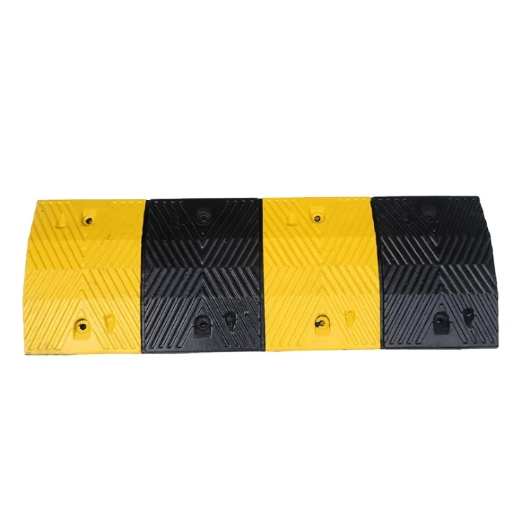 Car safety 500*350*50mm Durable Rubber Driveway  Speed Bump Ramp PORTABLE RAMP