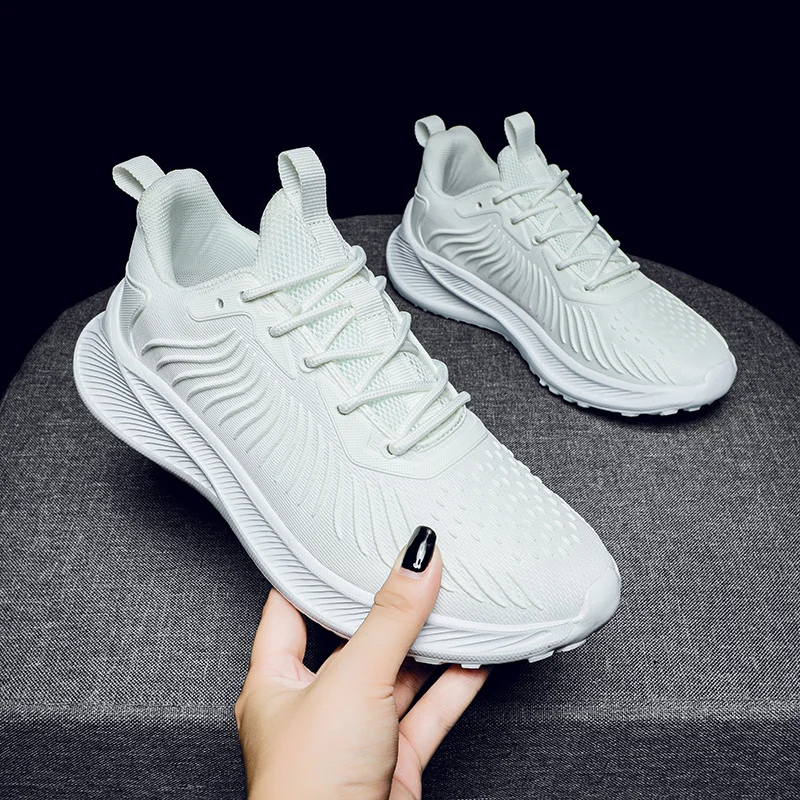 2022 Low MOQ Manufacturer Mesh Upper Sports Shoes Sneaker Customized Low Price Men Custom Shoes Zapatos