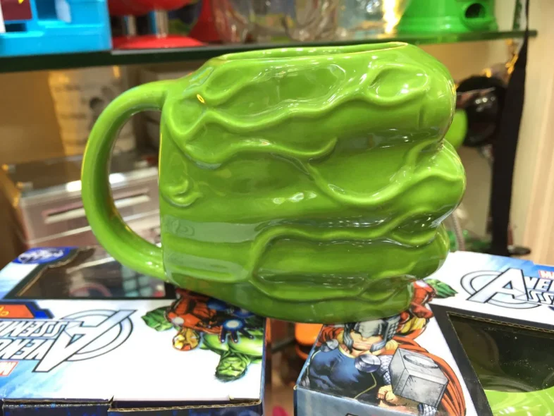 
Custom Unique Cartoon Ceramic Porcelain Hulk Shaped 3D Mug Coffee Cup 