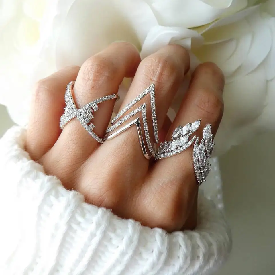 Korean Fashion Temperament Rhinestones Twisted Leaves Wishful CZ Crystal Open Ring Index Finger Rings For Women Angel