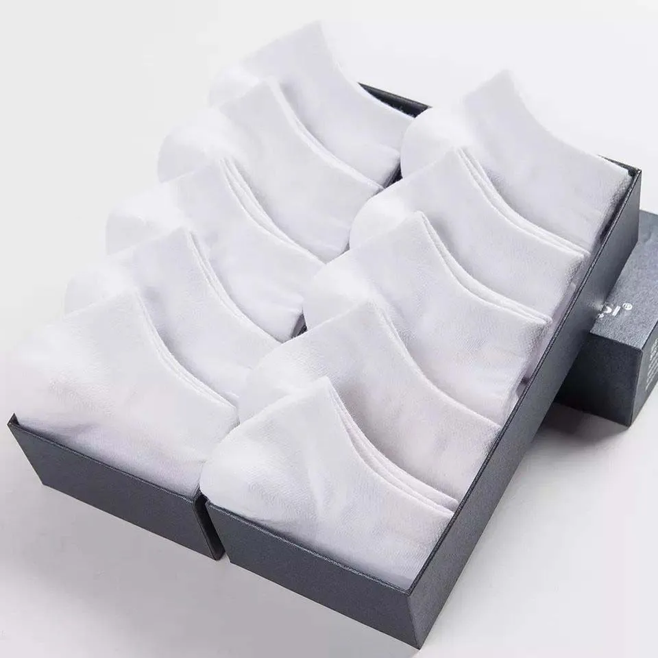 Low MOQ Bulk Wholesale Black White Solid Color Sock Cotton Gift Box Short Set Custom Socks for Men