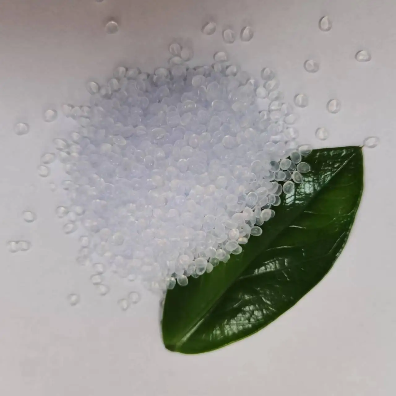 PP material Moplen EP6051 is a polypropylene cast film grade copolymer material