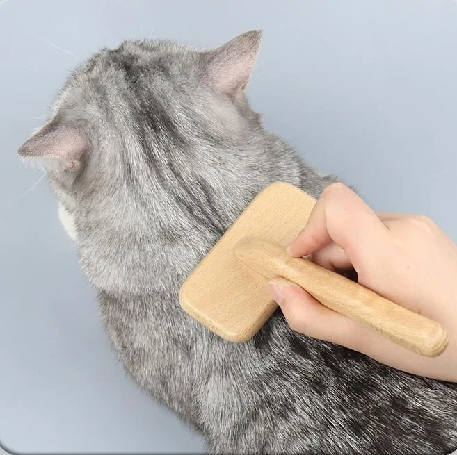 PET Slicker brosses PET Slicker Brushes with Curved Stainless-Steel Bristles to Remove Loose Fur,Tangles,Mats with wood handle