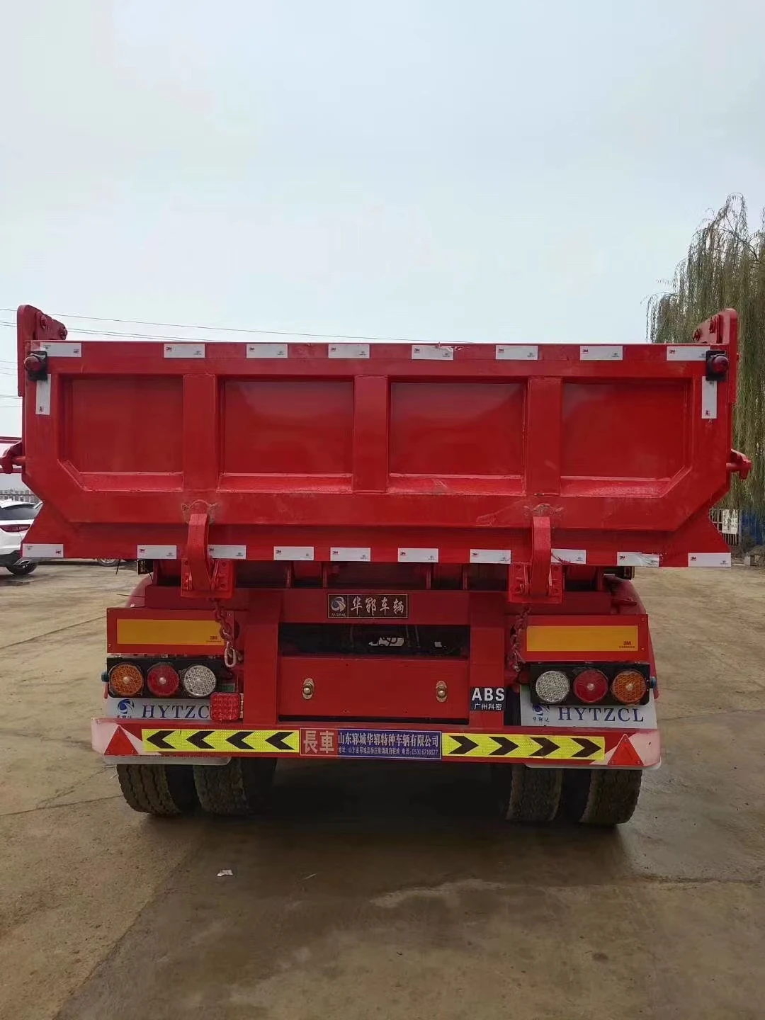 Shandong factory produces high-quality Multi axle Hydraulic Truck Trailer Car Transport Truck Trailer