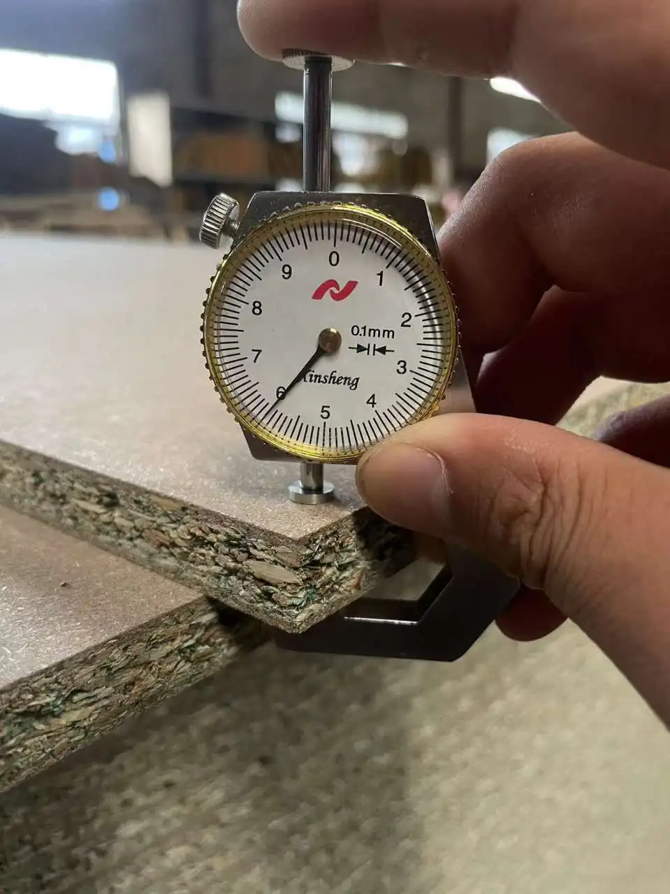 Factory Direct Sale Low Price Custom 1220*2440Mm Plain Particleboard Chipboard