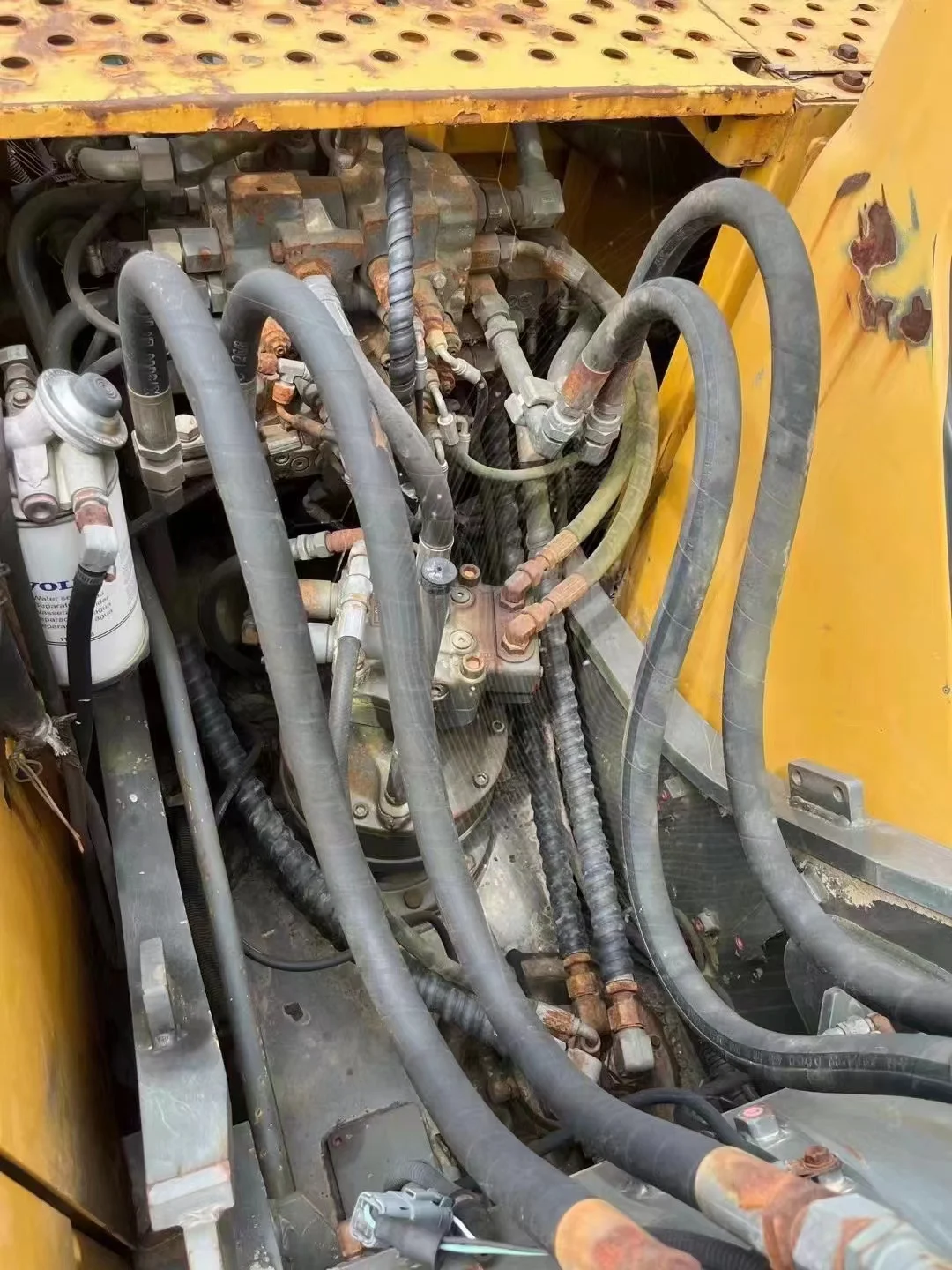 Factory direct sales hot selling pure original 14 ton second-hand Volvo EC140b crawler Backhoe excavator