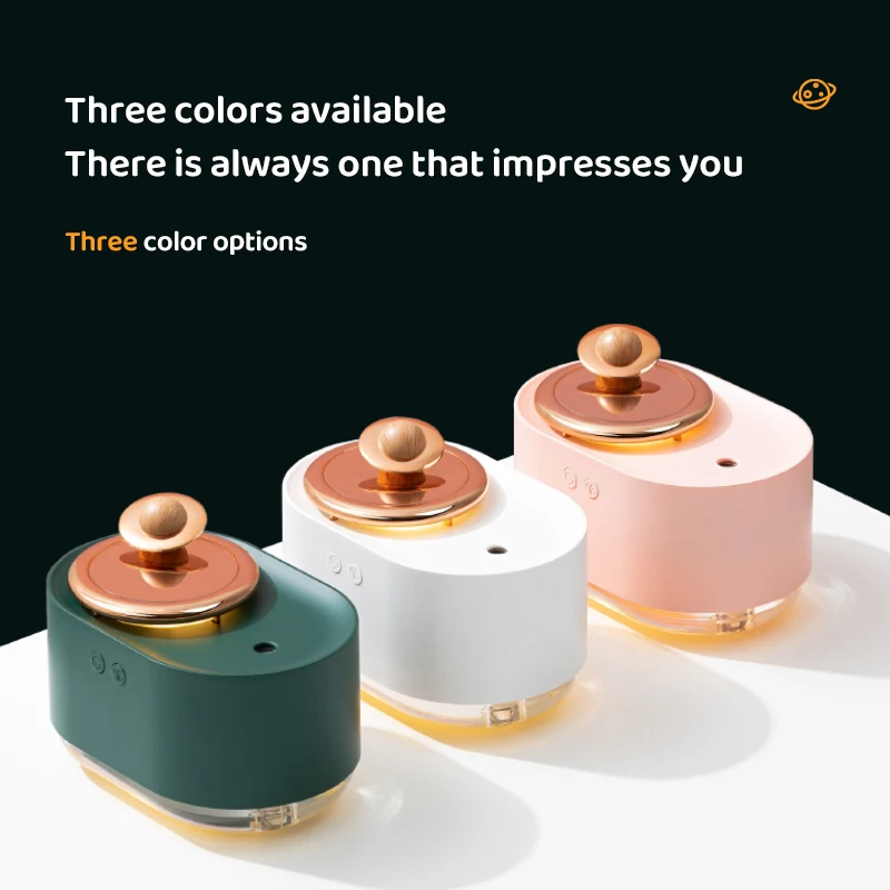 Creative gift rotating planet humidifier car spray humidifier USB mini large capacity cute colorful night light humidifier