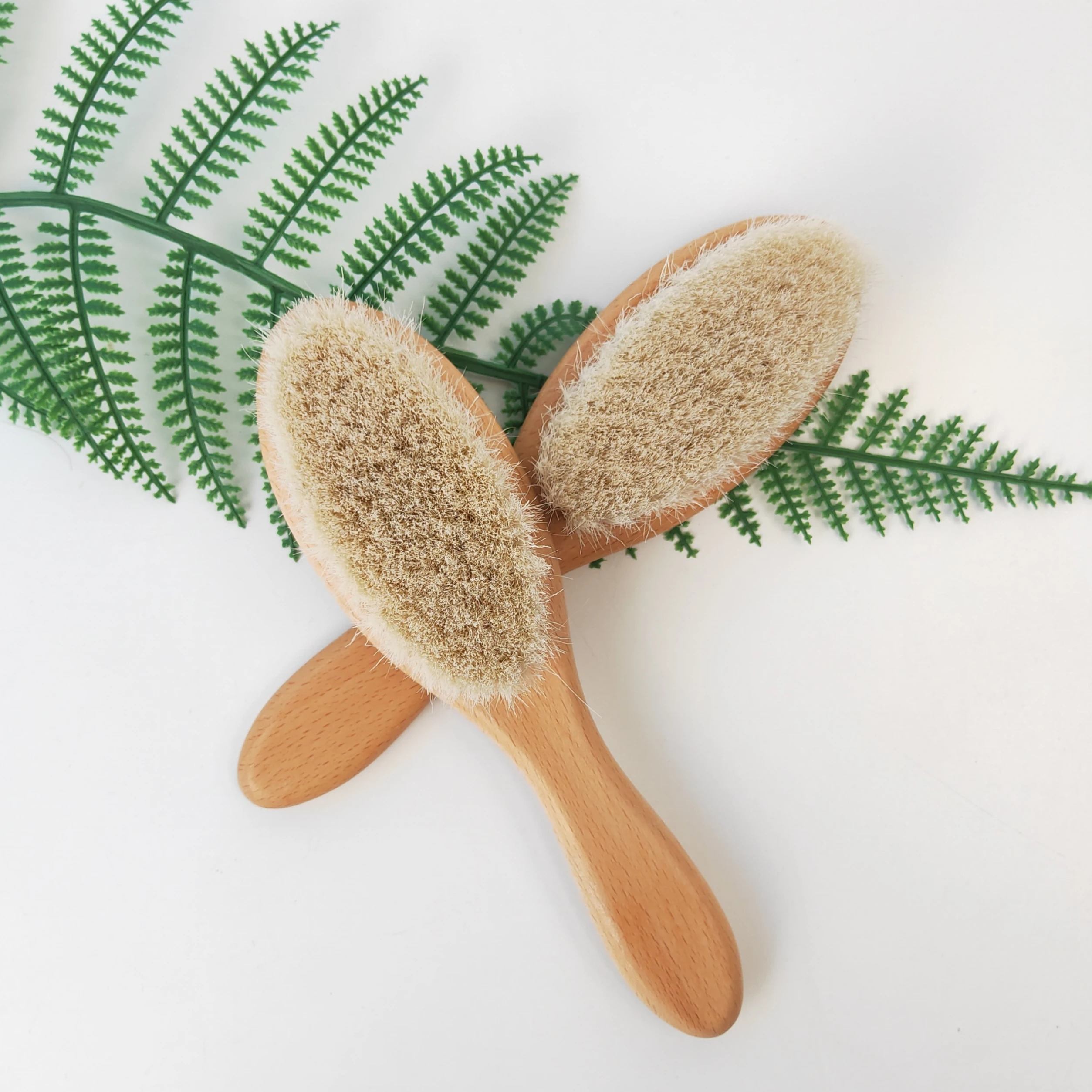 Customized Logo Hair Combs Wooden Baby Hair Brushes Soft Wool Comb Natural Kid Hairbrush Product Detangler Brush
