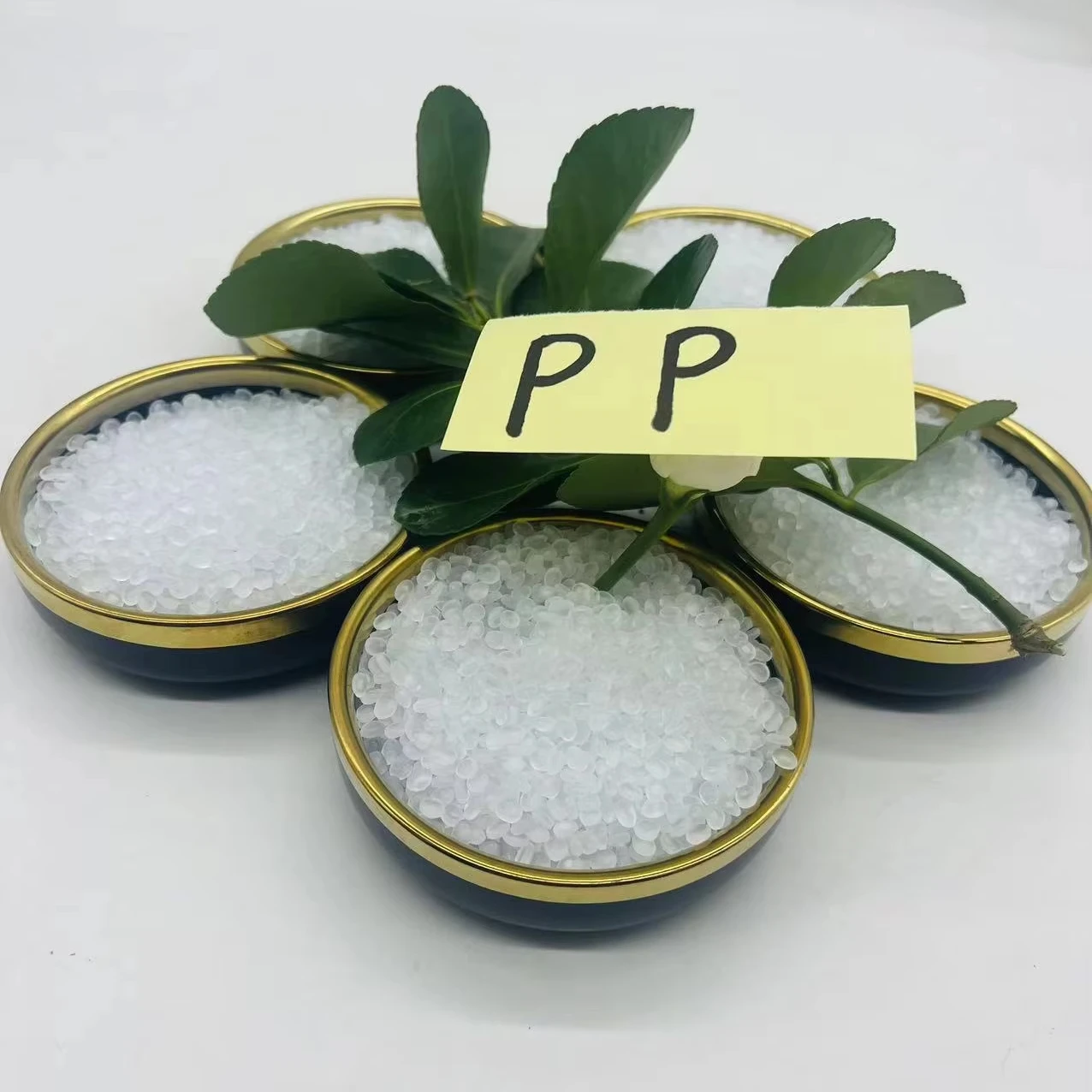 Polypropylene particles PP Plastic particles PP particles 5090T door to door
