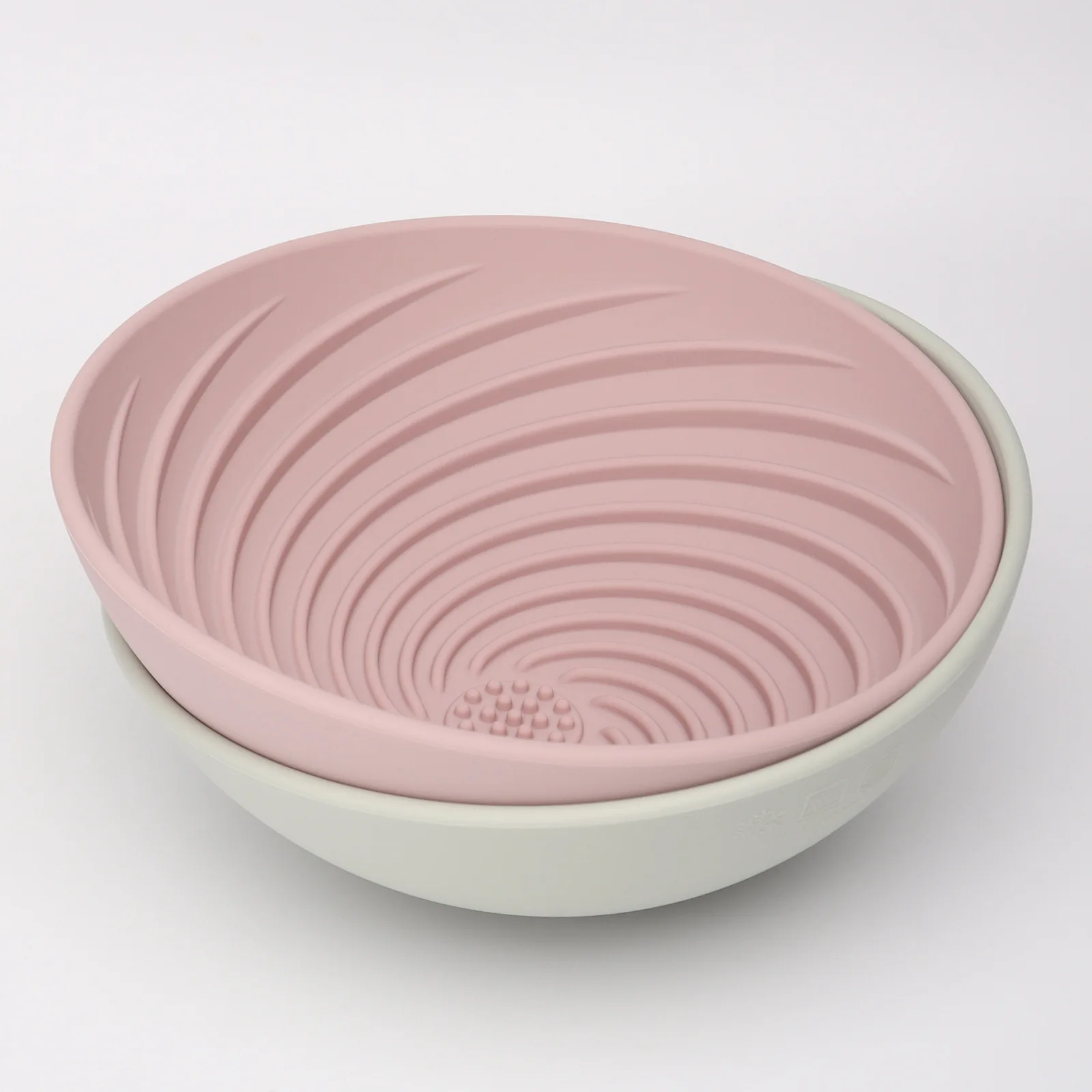 2 In 1 Silicon Puzzle Bowl Lick Mat Non Spill Elevated Silicone Slow Feeder Dog Water Licking Bowl Pet Bowls Feeders