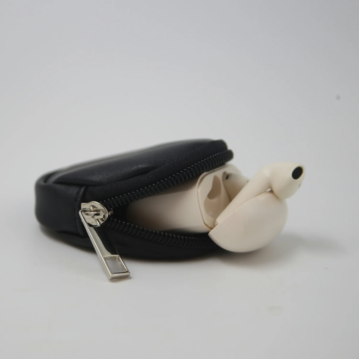 Custom Oval Earbud Case Portable PVC Headphone Bluetooth Earphones USB Cables Storage Bag with Zipper