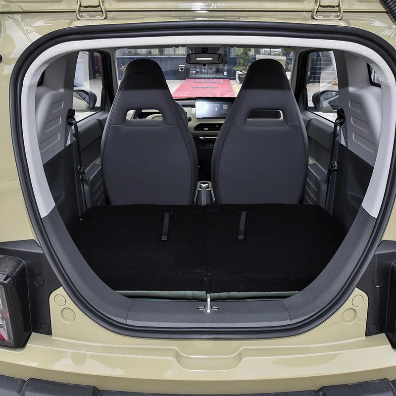 Electric car Geely Panda Mini knight 2024 Electric car 200 km Cute girl electric station wagon New energy vehicle