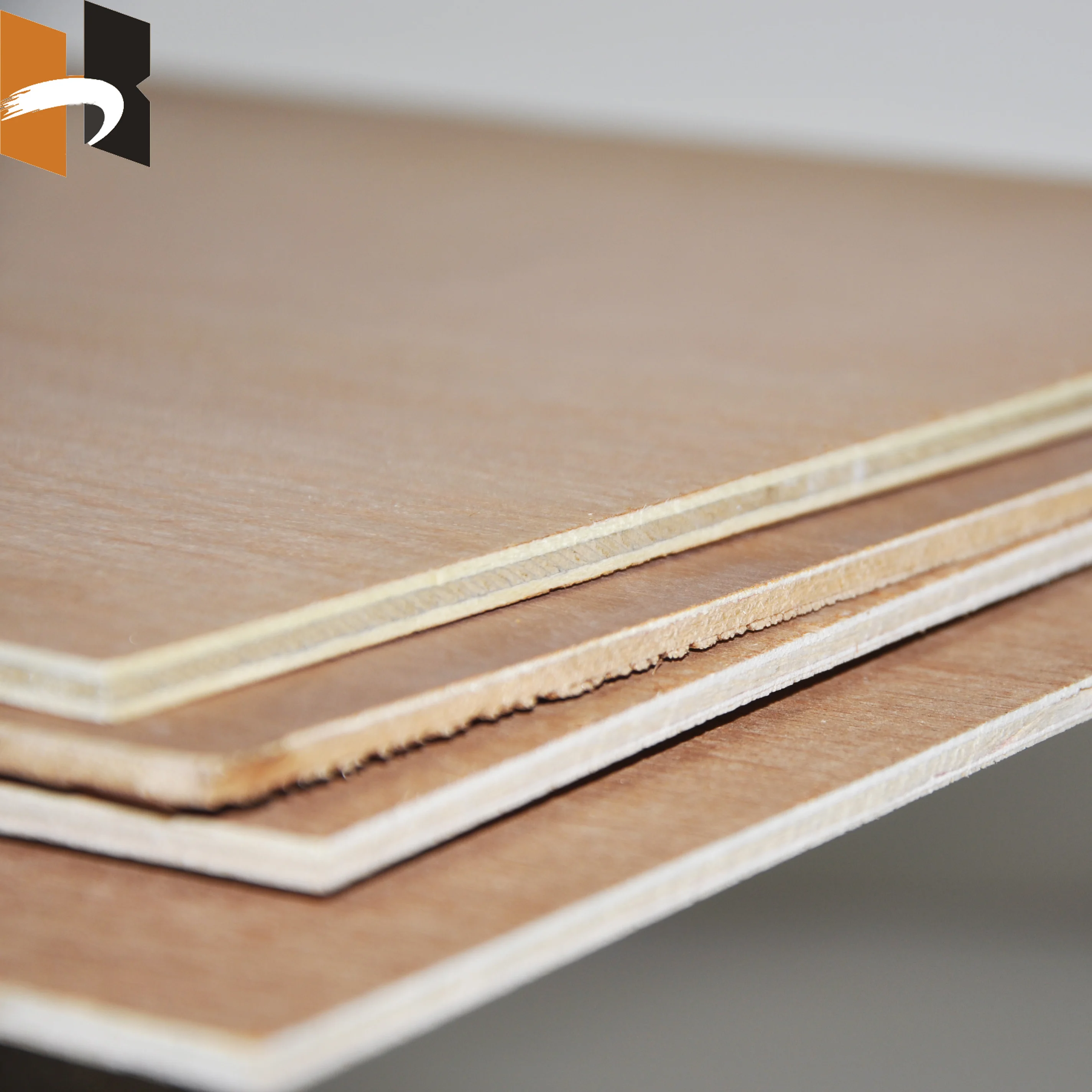 3mm 4mm Decorative Natural Commercial Sapele Mahogany Plywood Sheets