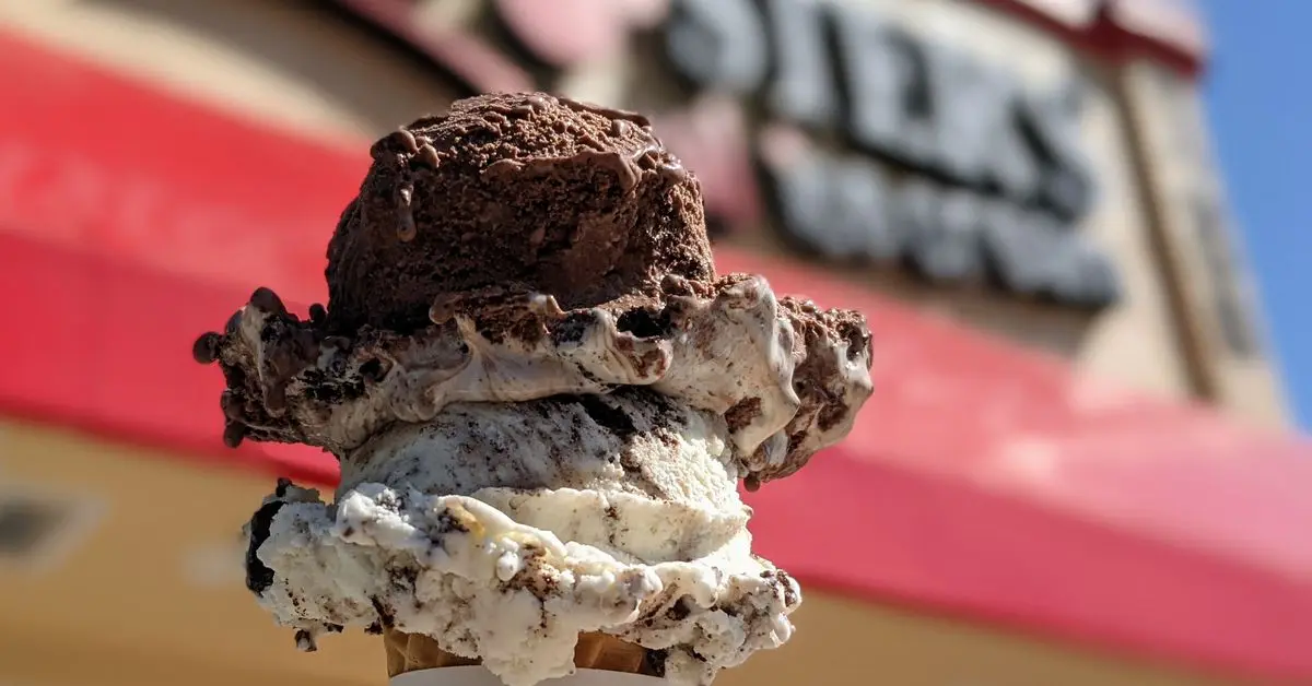 Batch Freezer Commercial Sorbetiere Italian Big Horizontal Hard Gelato Churning Ice Cream Machine for Sale