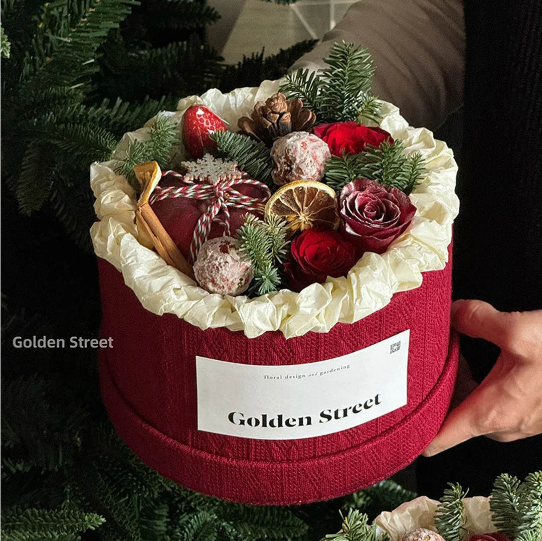 Factory Custom Christmas & New Year Red Round Gift Box with Handle | Flower Packaging & Floral Arrangement Gift Box