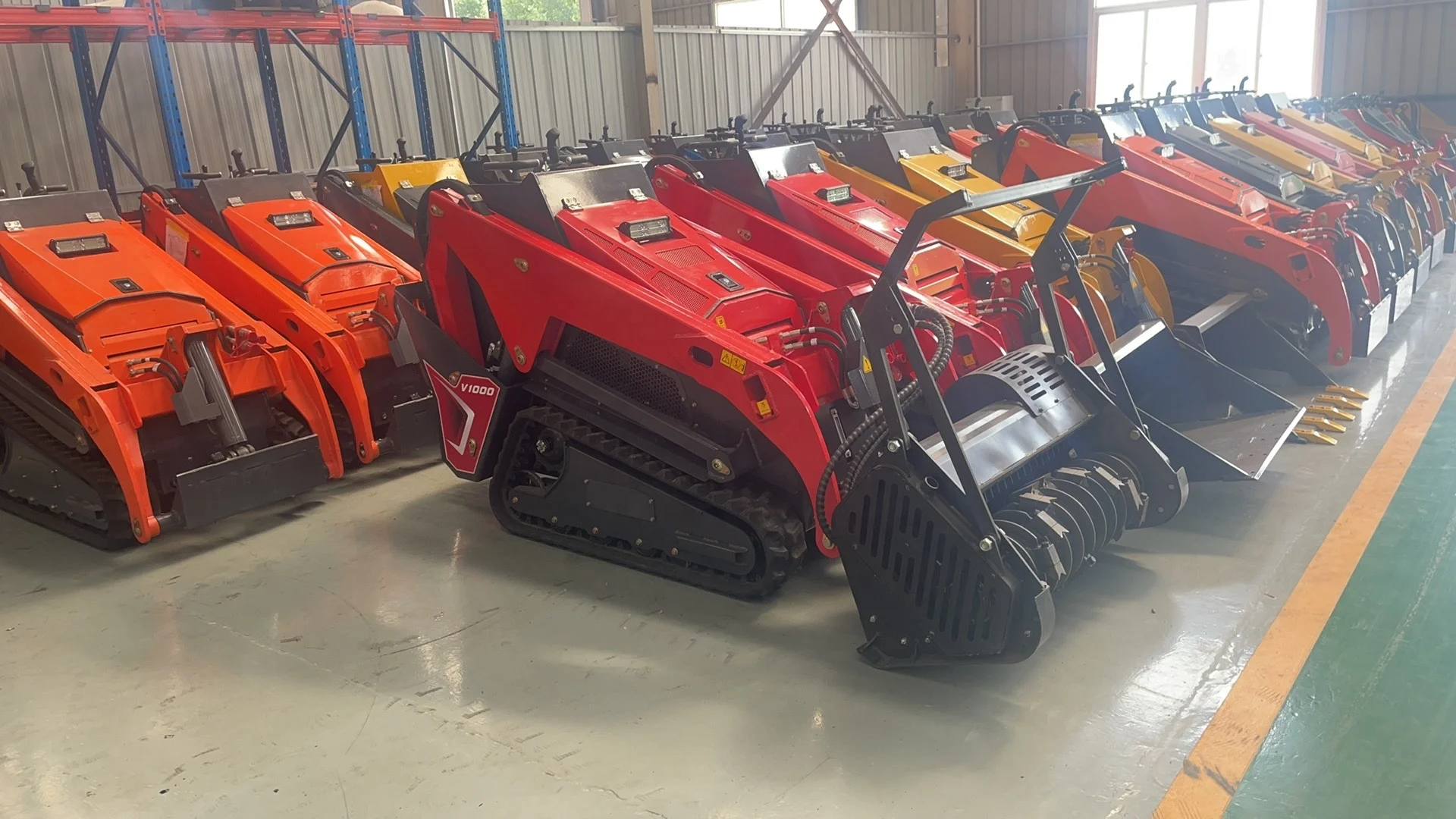 LOONGSHEEN brand new kobota engine mini skid steer 1000 trencher attachment mini skid