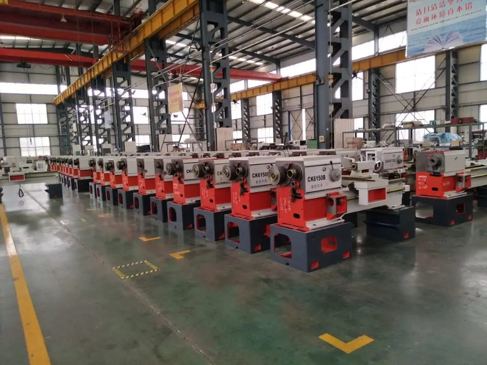 small cnc lathe with bar feeder CK6130 automatic turning machine