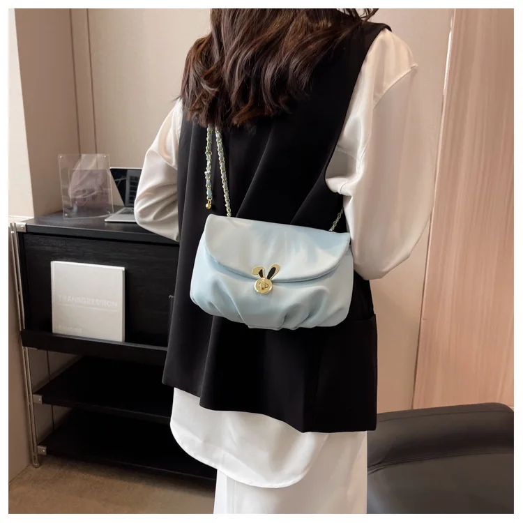 Genuine Leather Small Golden Ball Crossbody Chain Bag for Women 2024 New Fashionable Summer Versatile Shoulder Bag