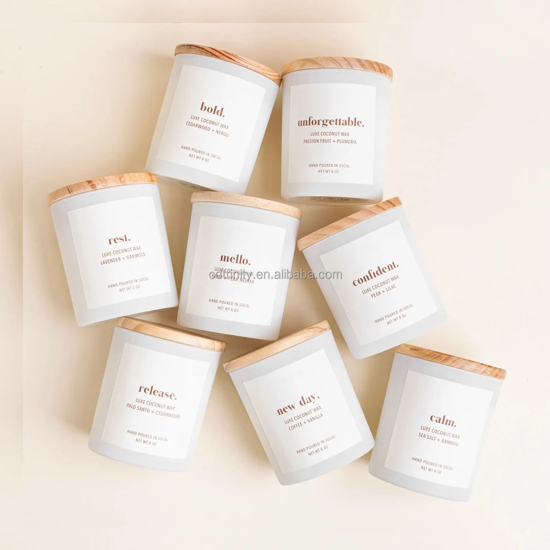 Wholesale Custom Aroma Private Label Luxury Soy Wax Glass Jar Scented Candles With Wood Lid Candles For Gift Set
