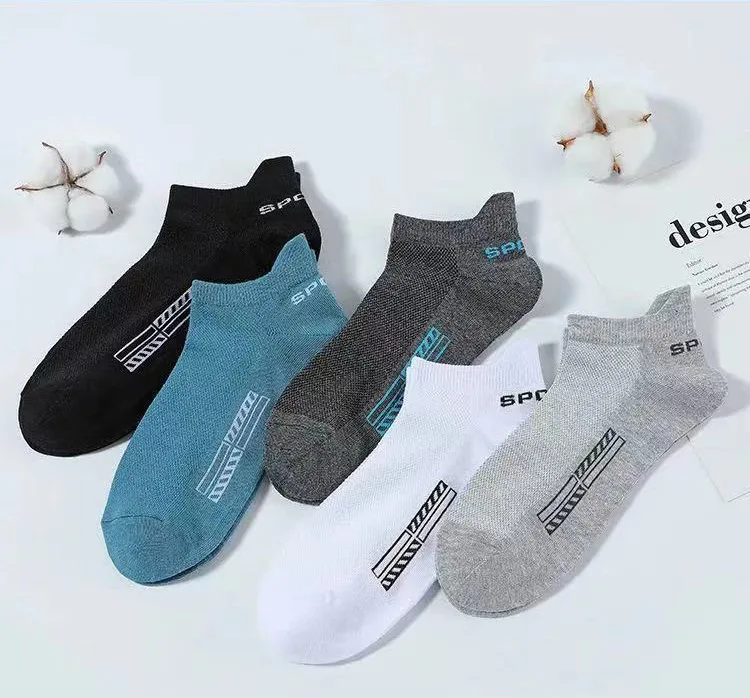 Socks Seamless Anti Slip Cycling Socks Road Bicycle Fashion Outdoor Racing Bike Short Socks