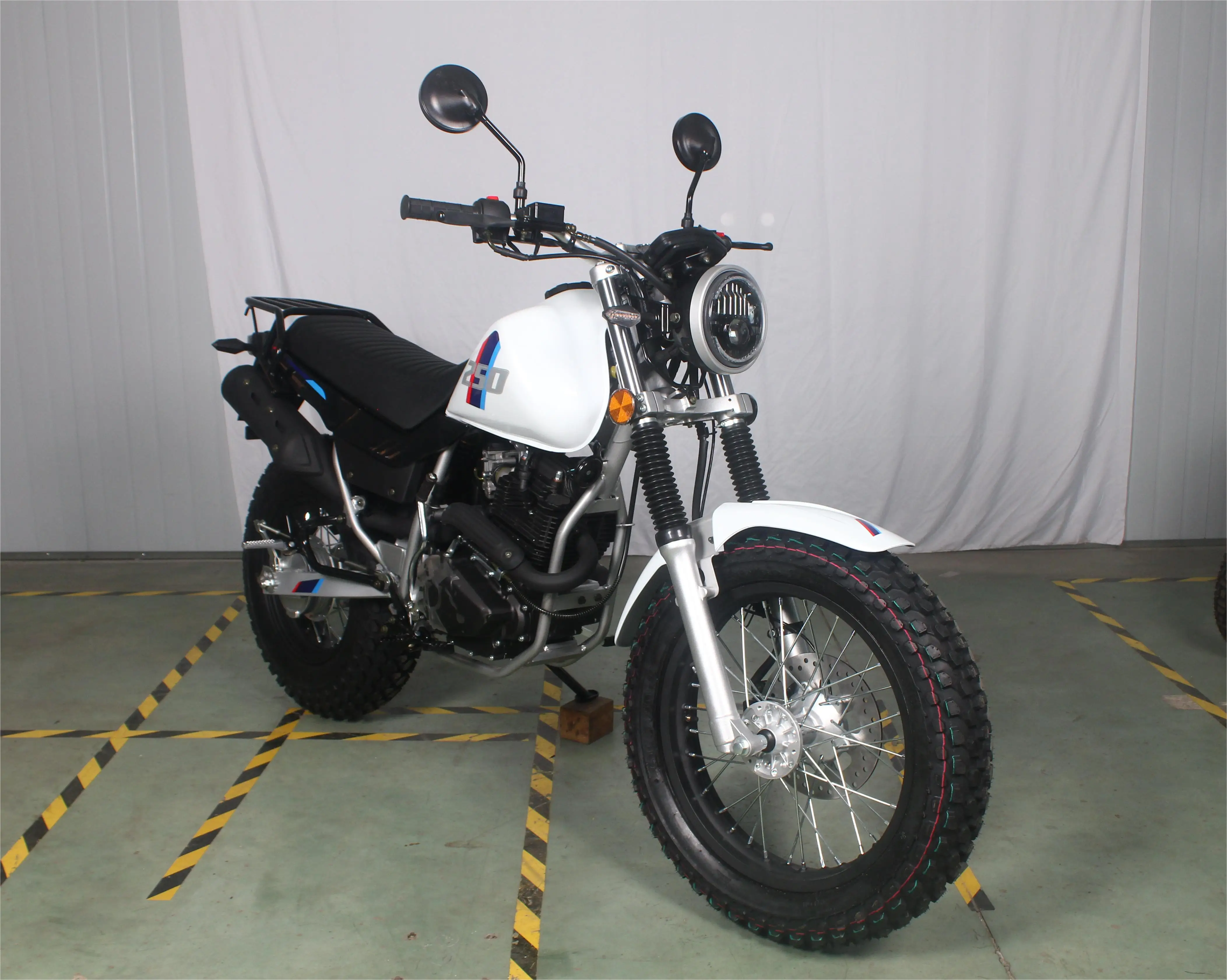 Оптовая Продажа с фабрики, низкая цена, модные бензиновые мотоциклы TW250 250CC, высокая скорость 95 км/ч, мотоцикл для взрослых