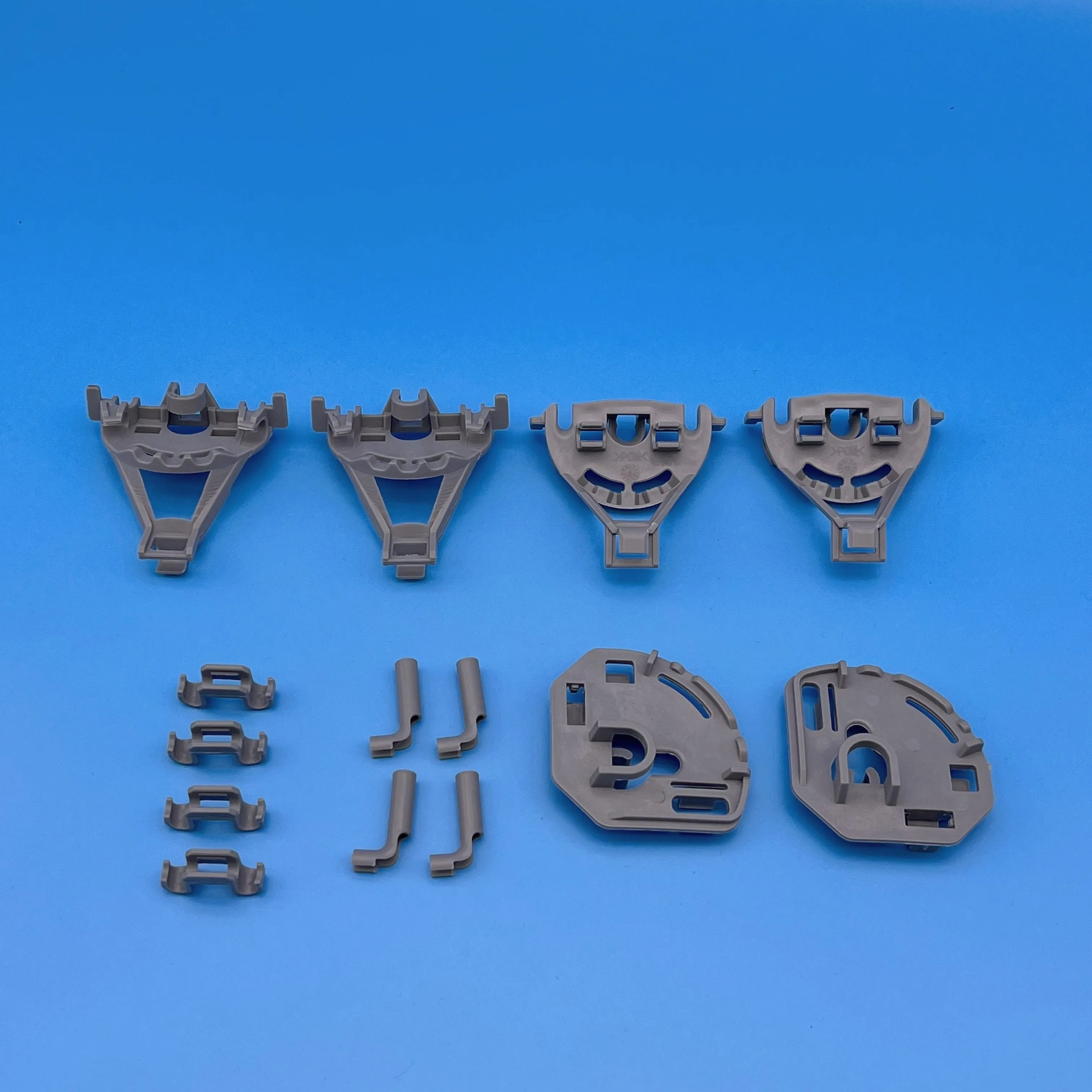 Dishwasher lower basket plastic rack bearing clips Bosch 00418675