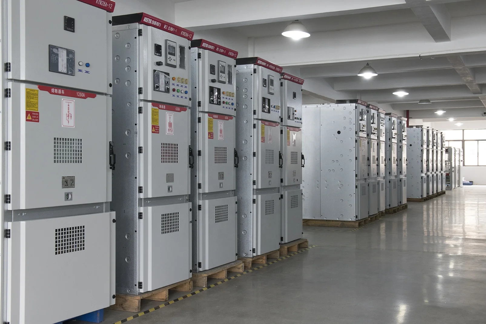 CNKEEYA KYN28/GCK High and low voltage indoor metal-clad removable industrial switchgear power distribution cabinet