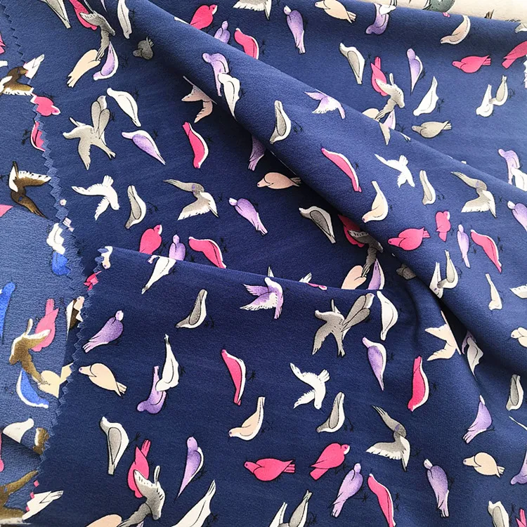 Изготовленная на заказ шелковая ткань крепдешина с принтом и песком для платьев и одежды